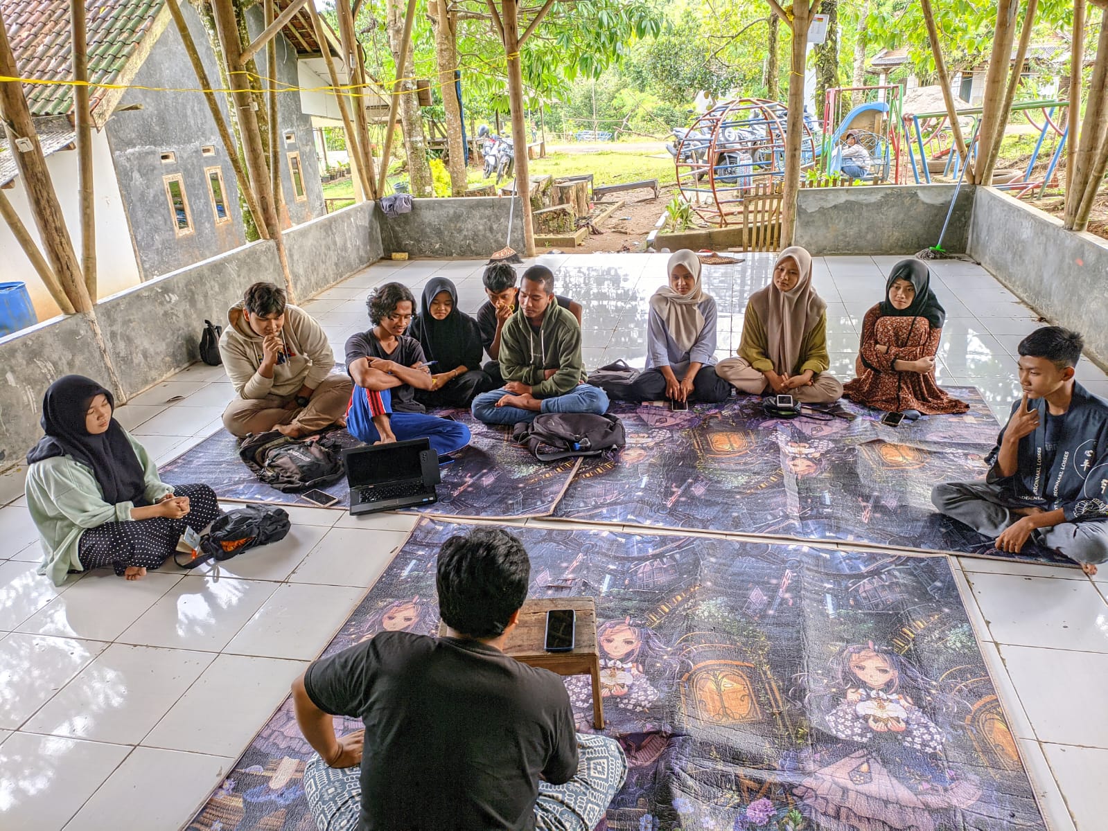 Memastikan Bercahaya, Cahaya Aksara Menggelar Pelatihan Menulis Feature