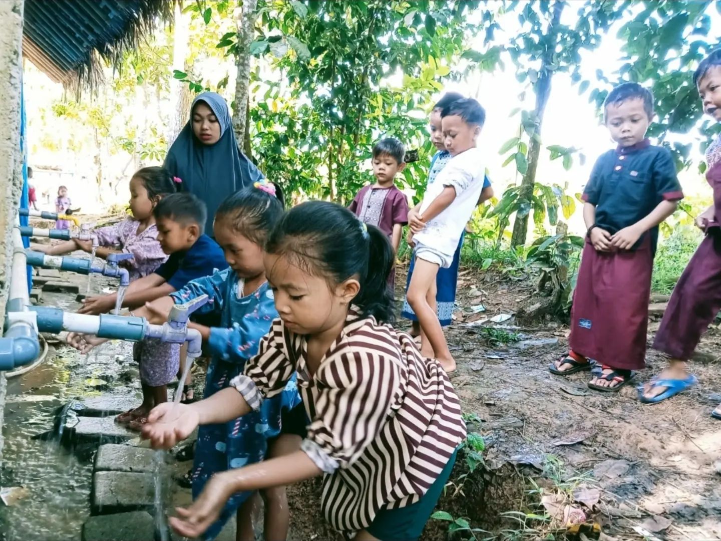 Pendidikan Karakter di TK Alam Cahaya Aksara  Melalui Program â€œYuk Ibadahâ€